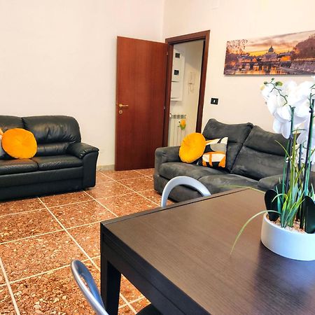 Casa Roma Marconi Apartment Bagian luar foto